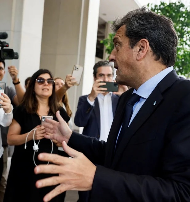 El FMI felicitó a Massa por su designación y brindó una fuerte señal para aprobar en los próximos días la revisión del acuerdo